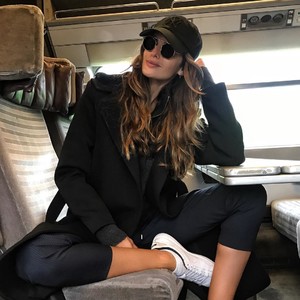 izabelgoulart_23280186_144699226259582_7600254288824107008_n.thumb.jpg.e3689a03a05ec60a48dd2e0551ec5f97.jpg