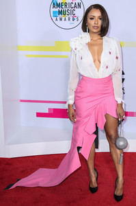 katgraham_45thamericanmusicawards-21.jpg