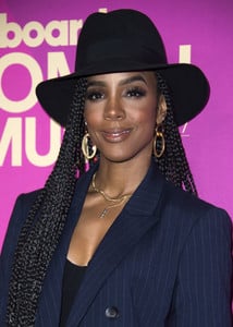 Kelly+Rowland+Billboard+Women+Music+2017+Arrivals+aU7is-OK9gUx.jpg