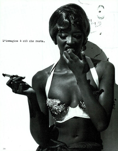 Meisel_Vogue_Italia_December_1989_05.thumb.png.69d9180dc43b85d76a6820be2a7877d0.png