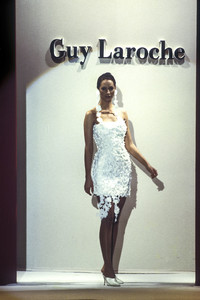 guy-laroche-hc-ss-1993-5.thumb.jpg.e2d2a95680d7a7bcb2ab828fd0ce3470.jpg