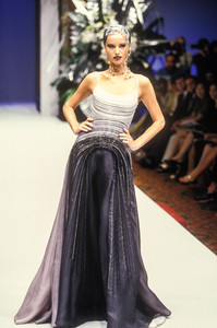 jean-louis-scherrer-hc-fw-1997-9.thumb.jpeg.b476e5bfac8f45dc2c8a235ab30df2ac.jpeg