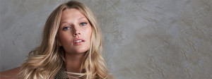 1500x564_toni-garrn.jpg