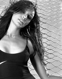 Famke Janssen - black tanktop.jpg