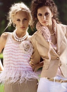 vogue 2005 7.jpg