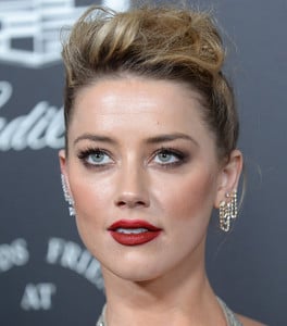 60961994_picturepub-amber-heard-007.jpg