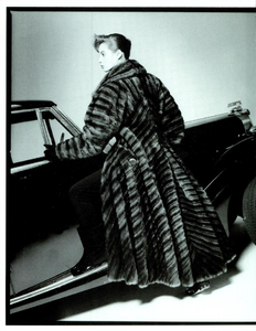 Demarchelier_Vogue_Italia_September_1986_Speciale_11.thumb.png.4e08ffedadaaf4210cae84796690eb6f.png