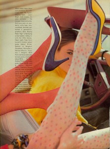 Elgort_Vogue_US_March_1983_01.thumb.jpg.45cefbb7b0de7997da84ba2a19d224e5.jpg