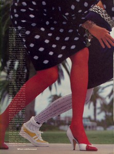 Elgort_Vogue_US_March_1983_10.thumb.jpg.311a7d10e426fc32817d09543ea2a878.jpg