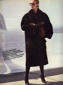 Elgort_Vogue_US_September_1982_07.thumb.jpg.943820331de4f0fd346ea26174b9e1c3.jpg