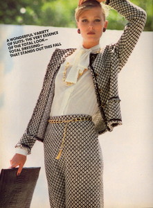 Elgort_Vogue_US_September_1982_17.thumb.jpg.6f43680e44e0cd184e7a27c5d7a364f7.jpg