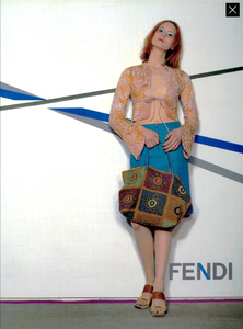 Lagerfeld_Fendi_Fall_Winter_99_00_02.thumb.png.4de4e2406b5a80695f2553f8817ec57e.png