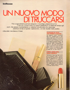 RMGGraziaIT290184no2240Truccarsi1.jpg