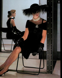 Watson_Vogue_Italia_September_1986_Speciale_08.thumb.png.5b2a777da61bb66cc54ee72b10b74bba.png