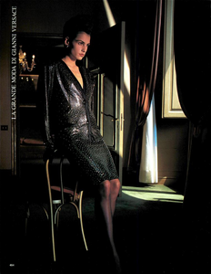 Yokosuka_Vogue_Italia_September_1986_Speciale_11.thumb.png.36cdc234613b20e94692499df94d75b3.png