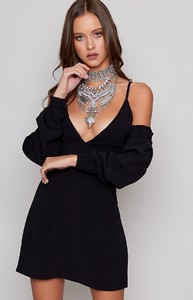 black-offshoulder-dress-11_4000x4000_crop_bottom.jpg