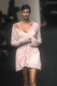 chantal-thomas-ss-1995-7.thumb.jpg.2094ce5b31031f6a0c7422d99349aa5d.jpg