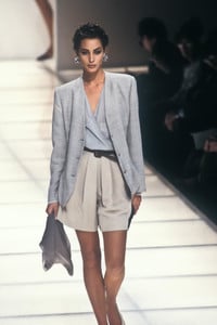 giorgio-armani-ss-1991-1.thumb.jpg.536846024f906454eecd3a781137c1c5.jpg