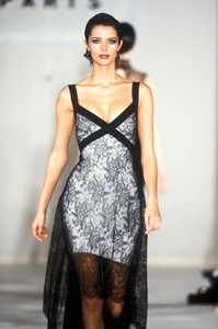 herve-leger-fw-1993-2.thumb.jpg.129ccd194c5a41a66ebbf50363e4cc9a.jpg