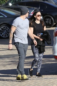 megan-fox-and-brian-austin-green-at-malibu-country-mart-01-25-2018-0.jpg