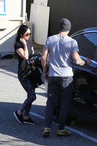 megan-fox-and-brian-austin-green-at-malibu-country-mart-01-25-2018-4.jpg