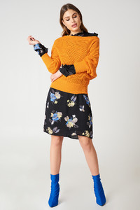 nakd_off_shoulder_knittedsweater_1100-000102-0261_03c.jpg