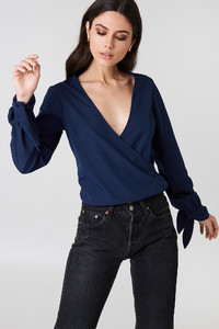 nakd_tied_sleeve_wrap_over_top_1018-000829-0545_01a.jpg