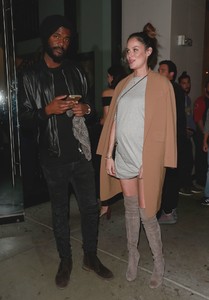 nicole-trunfio-and-her-husband-gary-clark-jr-leaving-dinner-in-la-3.jpg