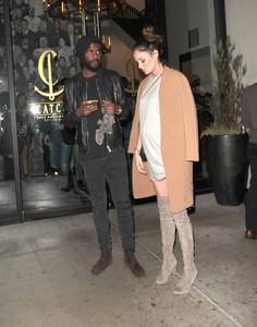 nicole-trunfio-and-her-husband-gary-clark-jr-leaving-dinner-in-la-5.jpg