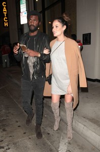 nicole-trunfio-and-her-husband-gary-clark-jr-leaving-dinner-in-la-8.jpg