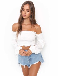 shopify_fa5df3f46b40b0a71e19f35c98a42d9a_daisy-top-white.jpg