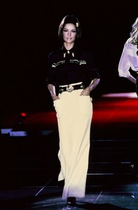 versace-fw-1992-9.thumb.jpg.3ed5d68c77b420cb02548e84f7ef1353.jpg