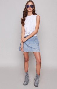 white-sl-tee-259_4000x4000_crop_bottom.jpg