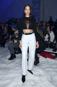 Shanina+Shaik+Philipp+Plein+Front+Row+February+05RJmNH4L8Zx.jpg