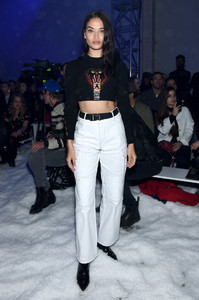 Shanina+Shaik+Philipp+Plein+Front+Row+February+WHhuLfFs5iTx.jpg