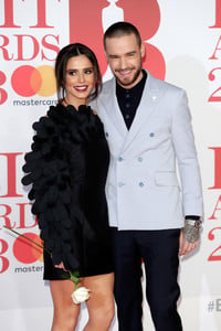 Cheryl+BRIT+Awards+2018+Red+Carpet+Arrivals+pn1-U413n-dx.jpg