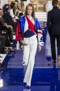 Ralph-Lauren-RS18-0174.thumb.jpg.4ad671418279dff39825bdd162a59c5c.jpg