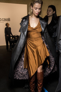 cavalli-bks-g-rf18-1333.thumb.jpg.89ce11ee1d5db4058ca01647ff5e49f3.jpg