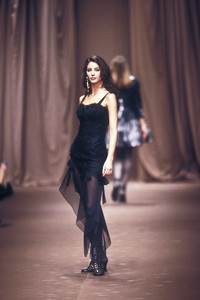 christian-lacroix-ss-1994-15.thumb.jpg.a3185a59444c03963639c221500642f0.jpg