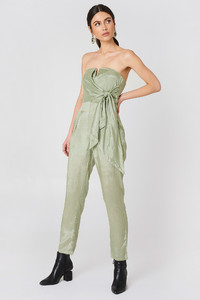 glamorous_jumpsuit_1418-000230-8395_01c.jpg