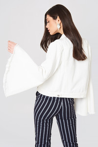 glamorous_raw_edge_trumpet_sleeve_jacket_1418-000223-0001_02b.jpg