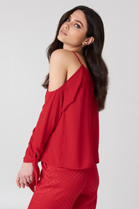 nakd_cold_shoulder_knot_sleeve_top_1018-000476-0004_02br.jpg