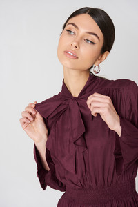 nakd_shirred_detail_tie_neck_blouse_1014-000212-0107_04g.jpg