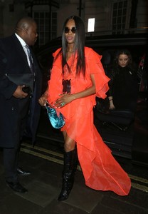 naomi-campbell-night-out-style-leave-mnky-hse-in-london-4.jpg