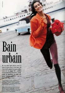 vogue_paris_feb_1990_32.thumb.jpg.ba336b04522fc979c2269b3fb2549959.jpg