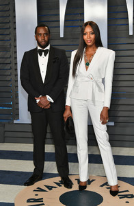 Naomi+Campbell+2018+Vanity+Fair+Oscar+Party+vE0G_INZZqhx.jpg