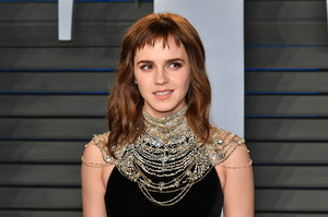 65209083_emmawatson0304picturepub-3.jpg