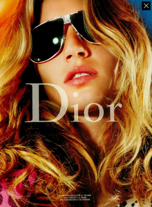 Knight_Dior_Fall_Winter_04_05_03.thumb.png.c80ee414cd57ecff5369981e8ee5efa5.png