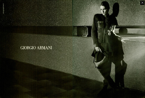 Lindbergh_Giorgio_Armani_Fall_Winter_04_05_01.thumb.png.e10dda65d389d60897bce7a15765645e.png