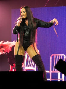 picturepub-demi-lovato-057.jpg